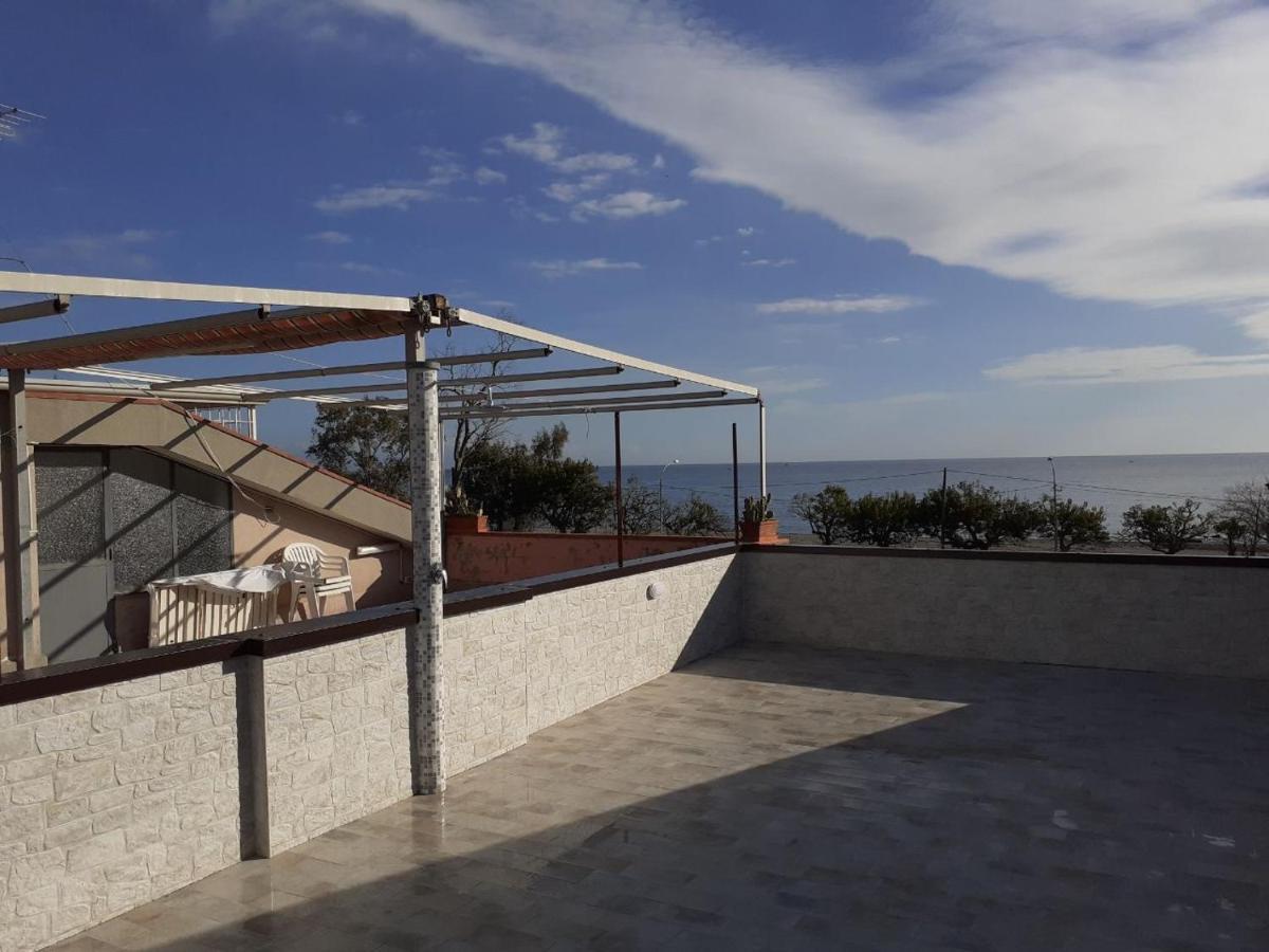 Casa Vacanze Mascali Ріпосто Екстер'єр фото